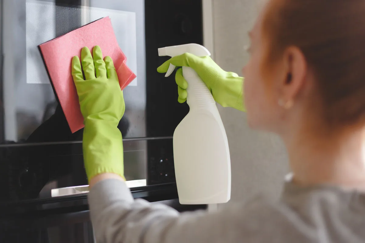 Commercial Window Cleaning Costs 2021